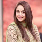 Nadia Khan slams silent celebrities.